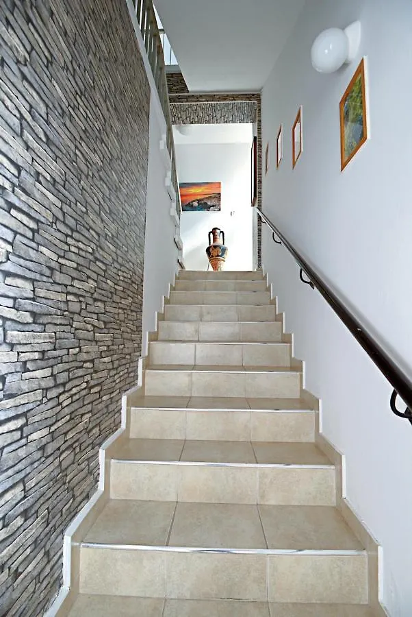 Pieris Apartments Aya Napa Kıbrıs