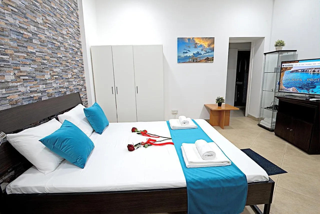 Pieris Apartments Айя-Напа