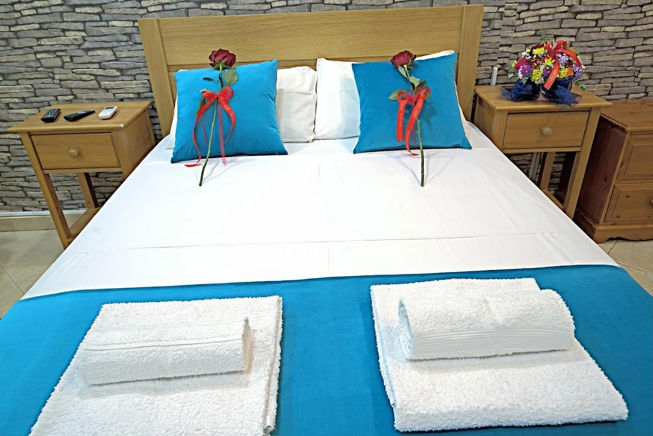 Pieris Apartments Айя-Напа
