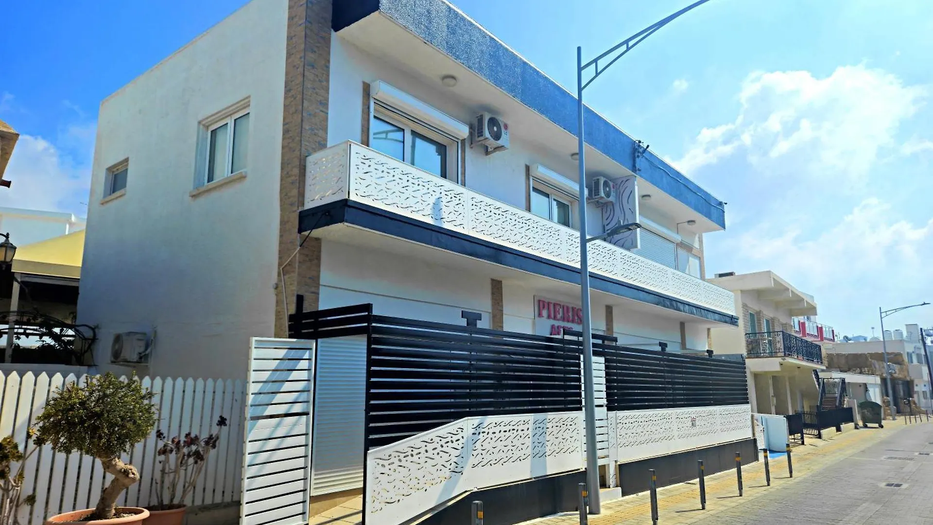 Pieris Apartments Айя-Напа